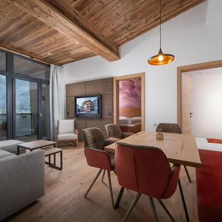 Elements By Heigenhauser